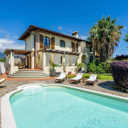 Villa Lorenzo Querceta Exterior foto