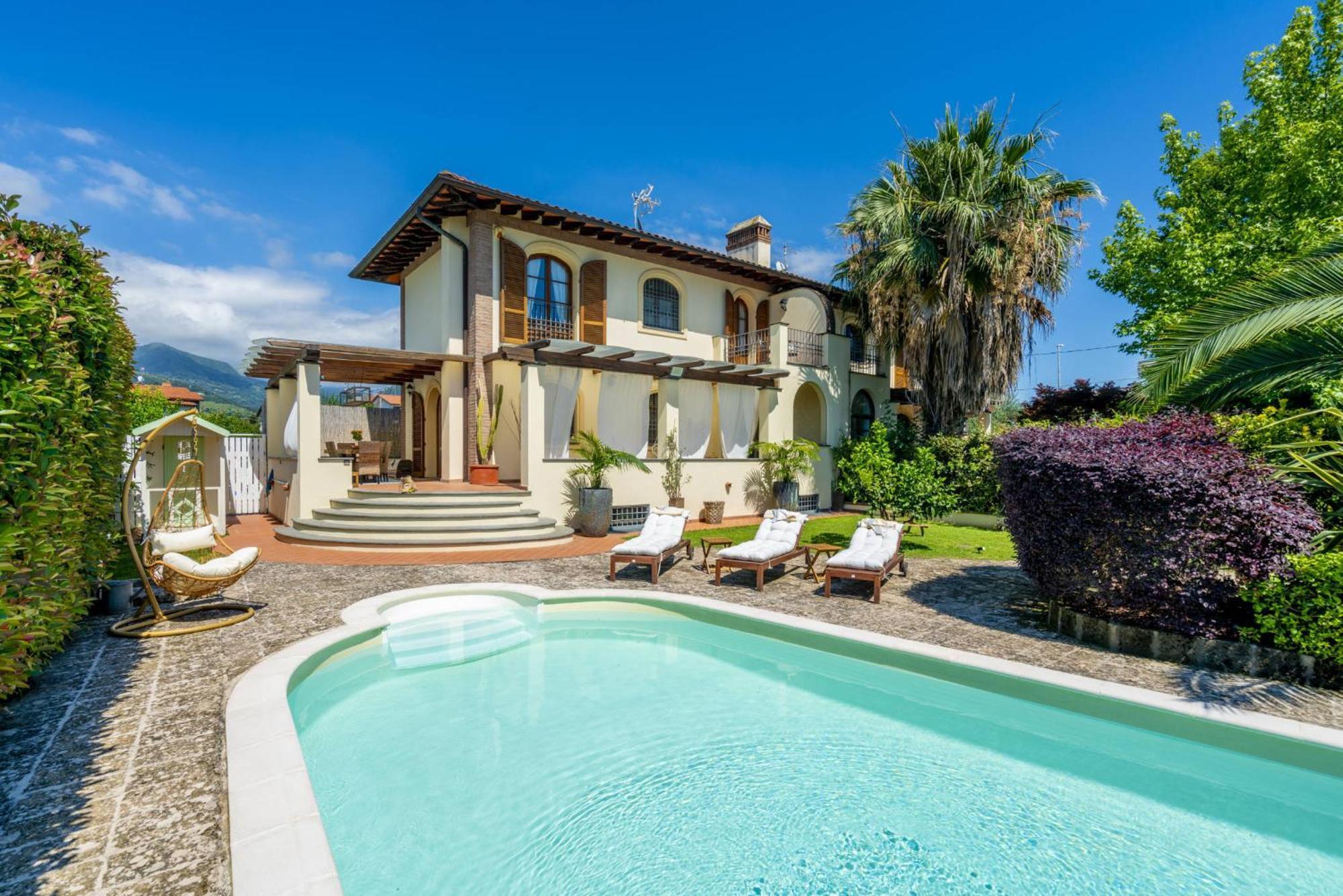 Villa Lorenzo Querceta Exterior foto